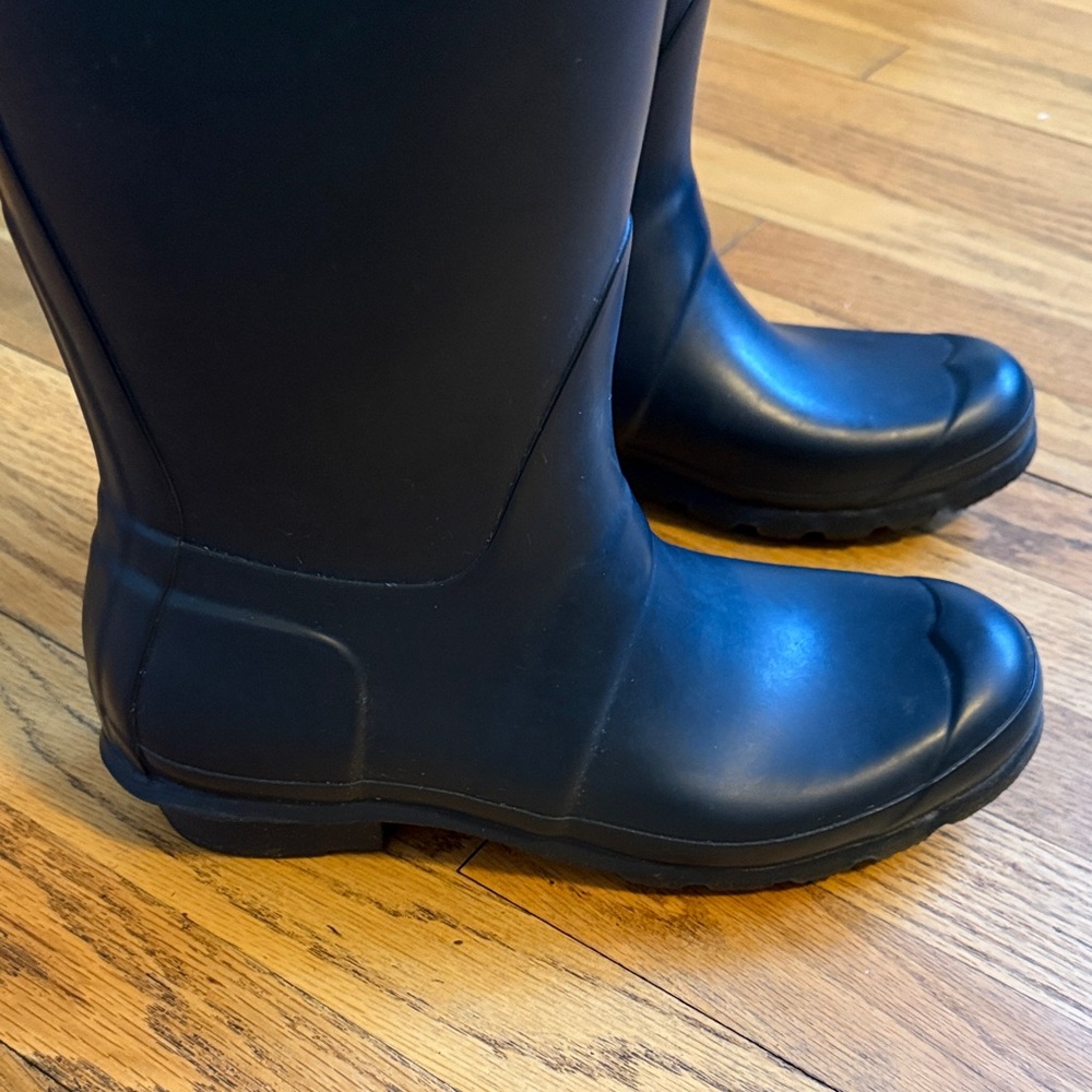 Hunter Dark Blue Waterproof Boots - Picture 4 of 8